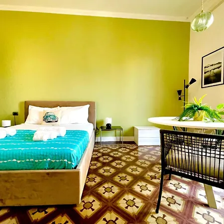 Charming Rooms Loreto 8 Milan Exterior photo